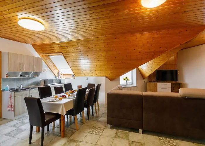 Kuesz By Interhome דירה שיופוק
